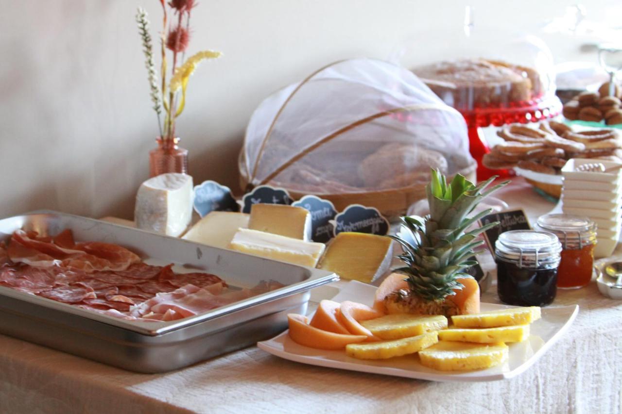Bed & Brekfast Da Kate Dreams And Colors Bed & Breakfast Foglizzo Exterior foto